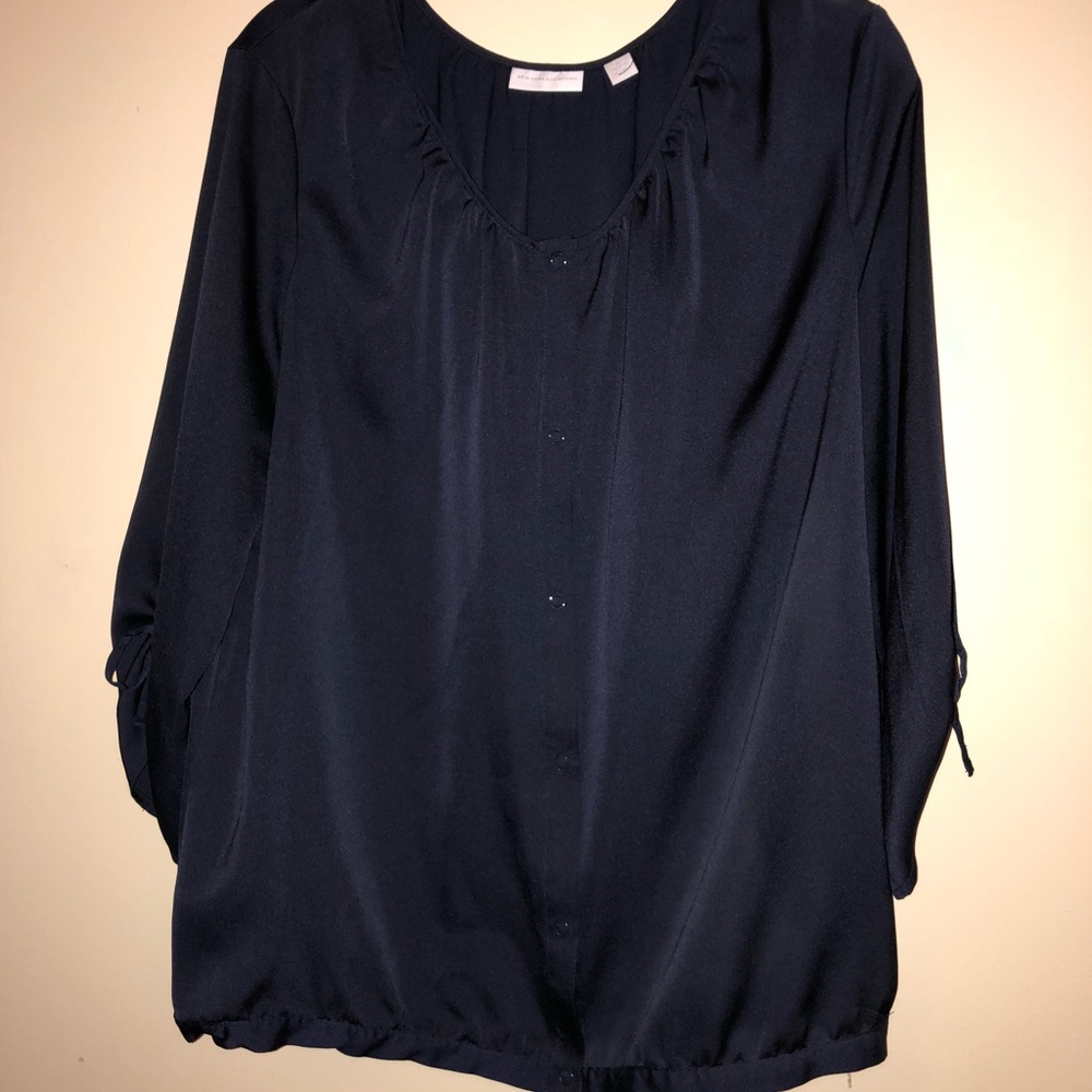 SALE! Dark navy silky top w/ bows on sleeves, XL